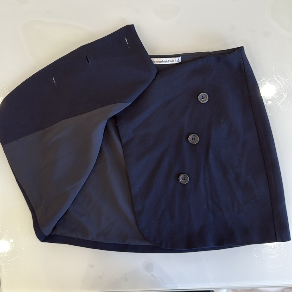 Abercrombie & Fitch Mini Skirt | Small | Very Dark Blue/Black - Picture 4 of 7